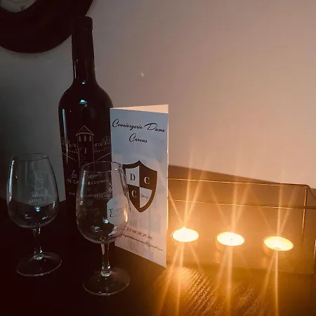 Au Garde-a-toit
